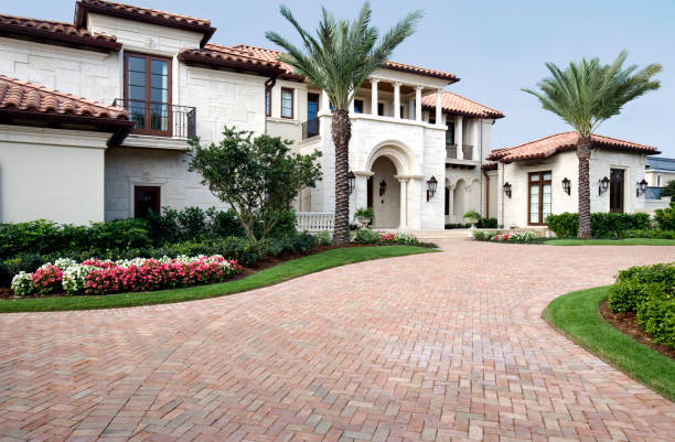 Best Professional Driveway Pavers  in Kingston, RI