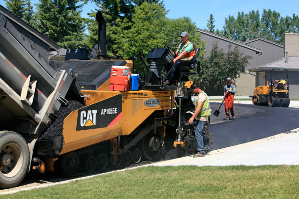 Best Local Driveway Pavers  in Kingston, RI